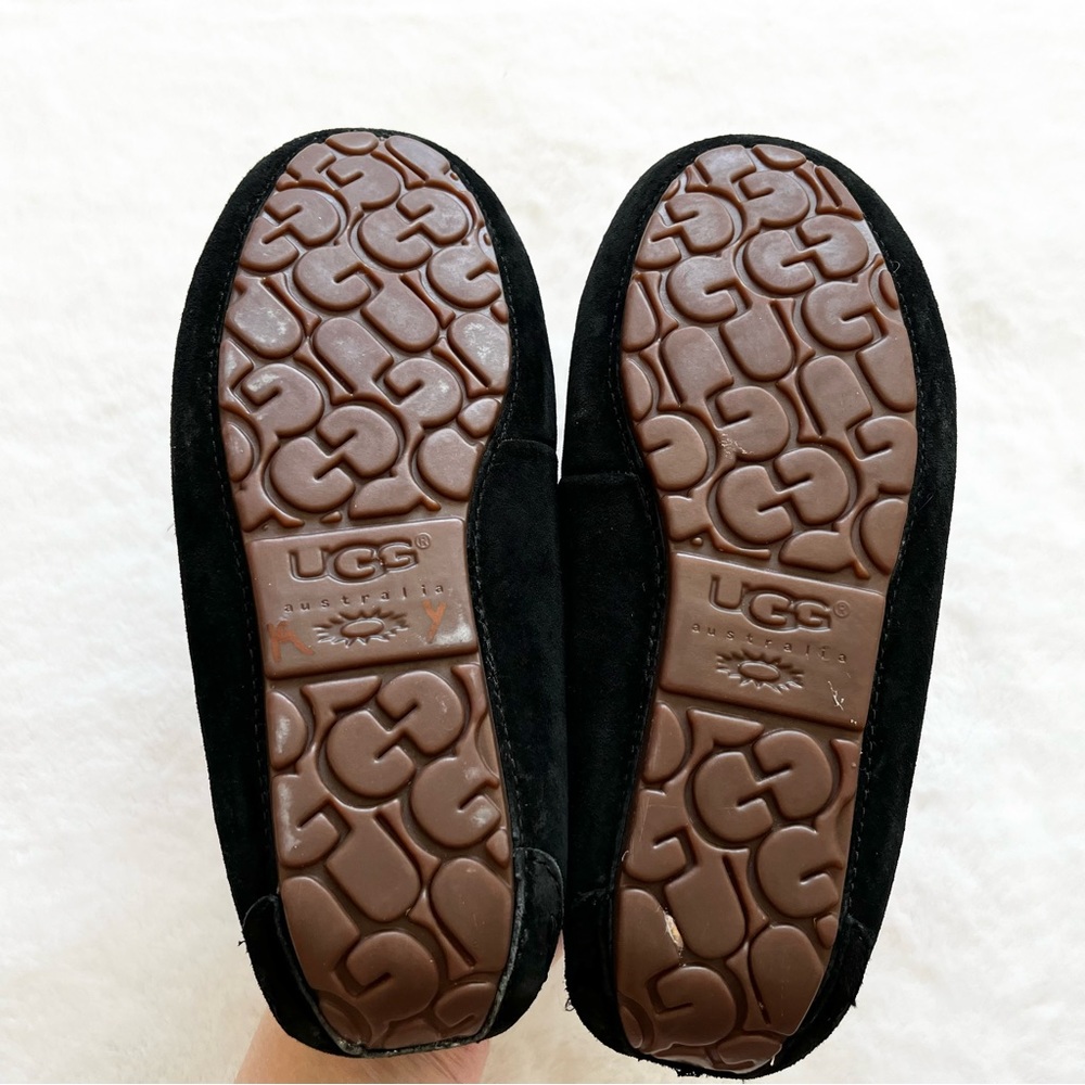 UGG DAKOTA Slippers Size 8 Womens Cozy Comfy Warm Stylish - Picture 5 of 8